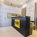 Fabhotel Chawla House
